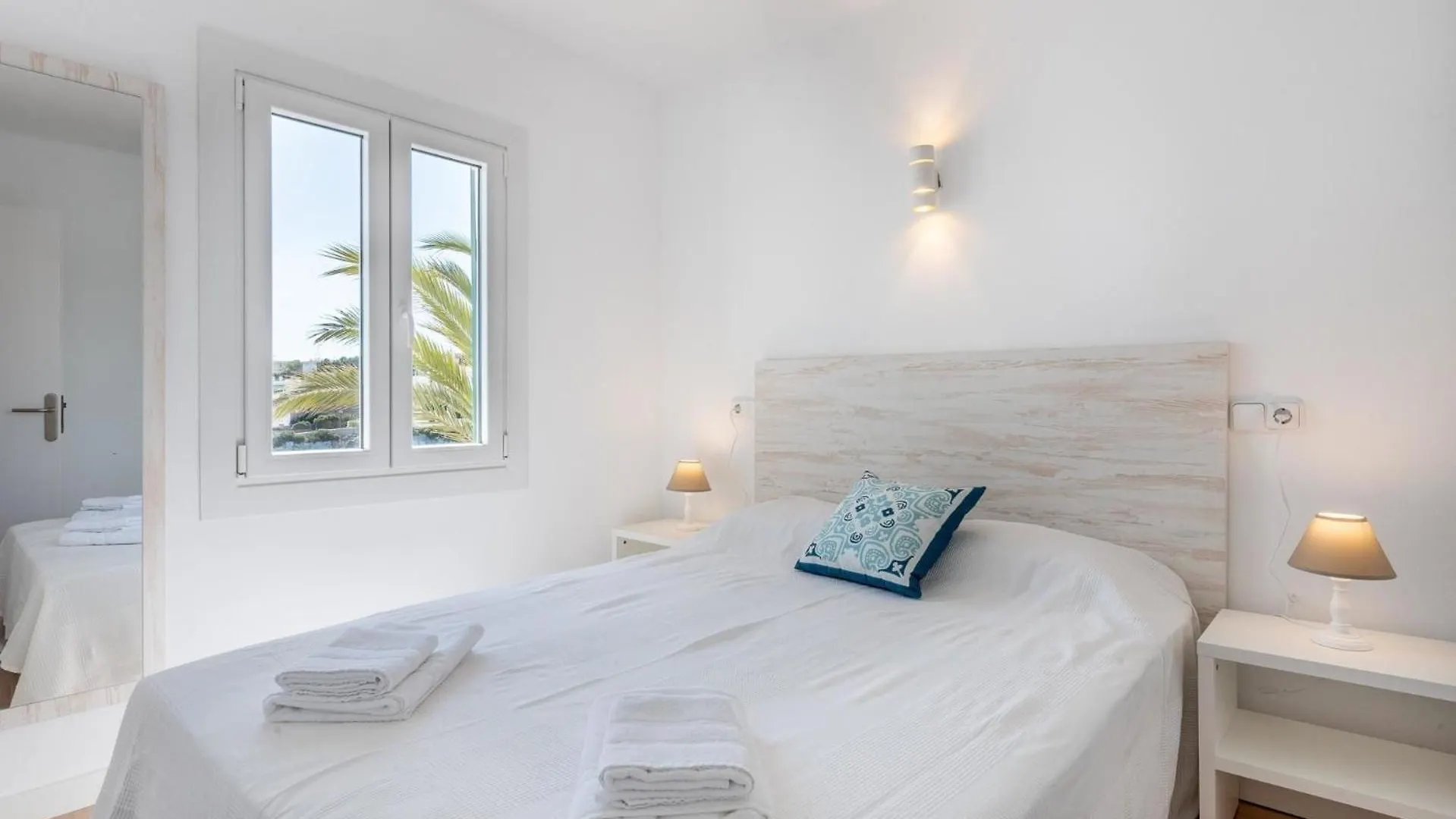 Apartamento Ferienwohnung Fuer 4 Personen Ca 60 Qm In Portopetro, Mallorca Suedostkueste Von Mallorca España