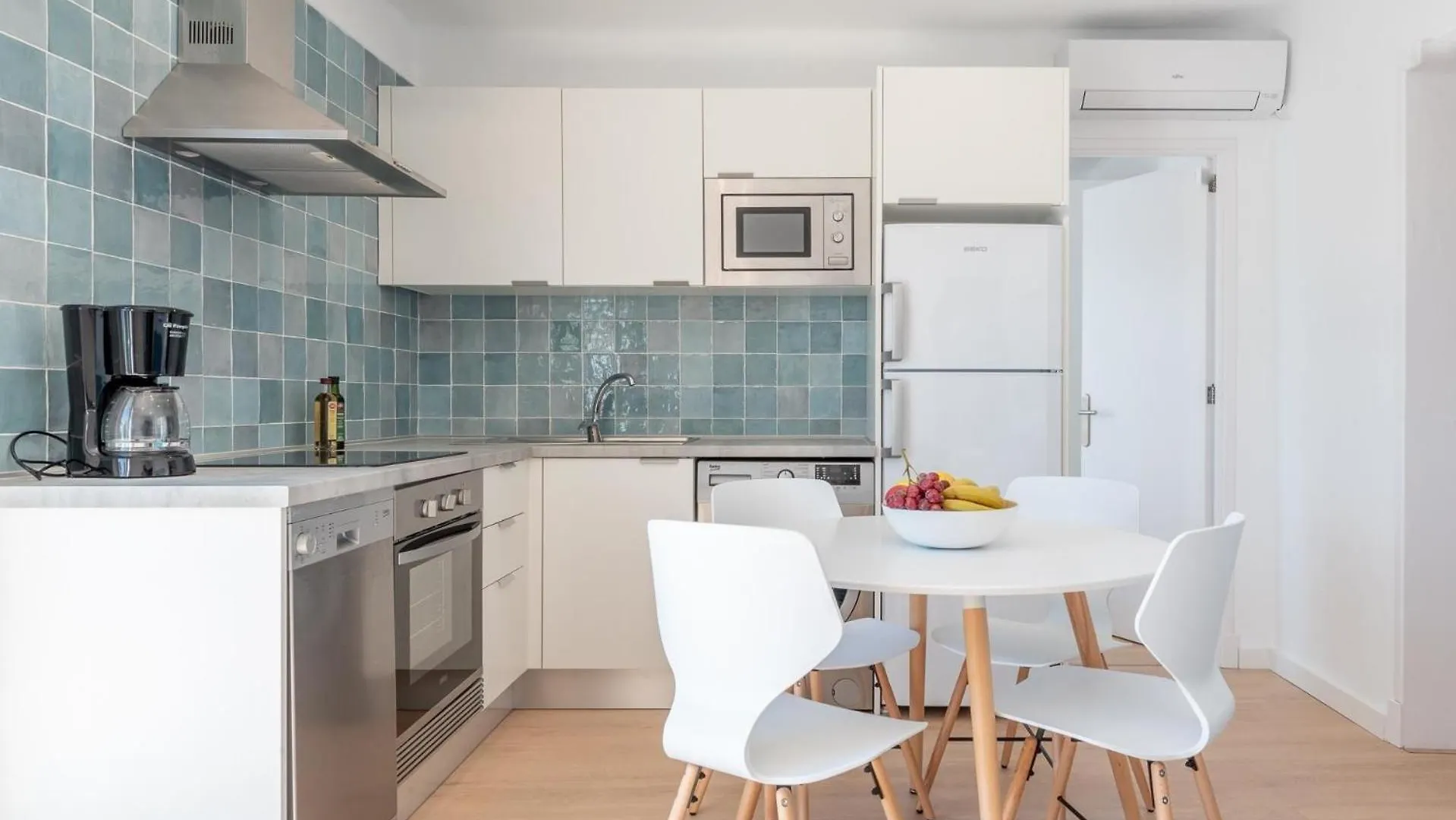 Daire Ferienwohnung Fuer 4 Personen Ca 60 Qm In Portopetro, Mallorca Suedostkueste Von Mallorca